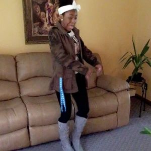 Meet your Posher, Valöna